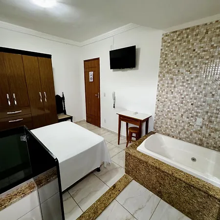 Pousada Brasao Governador Valadares Exterior photo